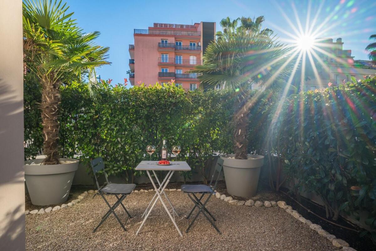 Le Coq Wagner - Parking - Air Conditioning - Pool Apartment Menton Bagian luar foto