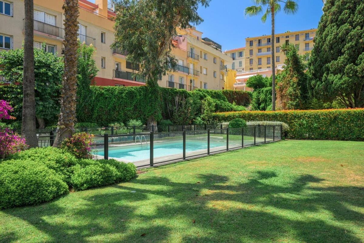 Le Coq Wagner - Parking - Air Conditioning - Pool Apartment Menton Bagian luar foto