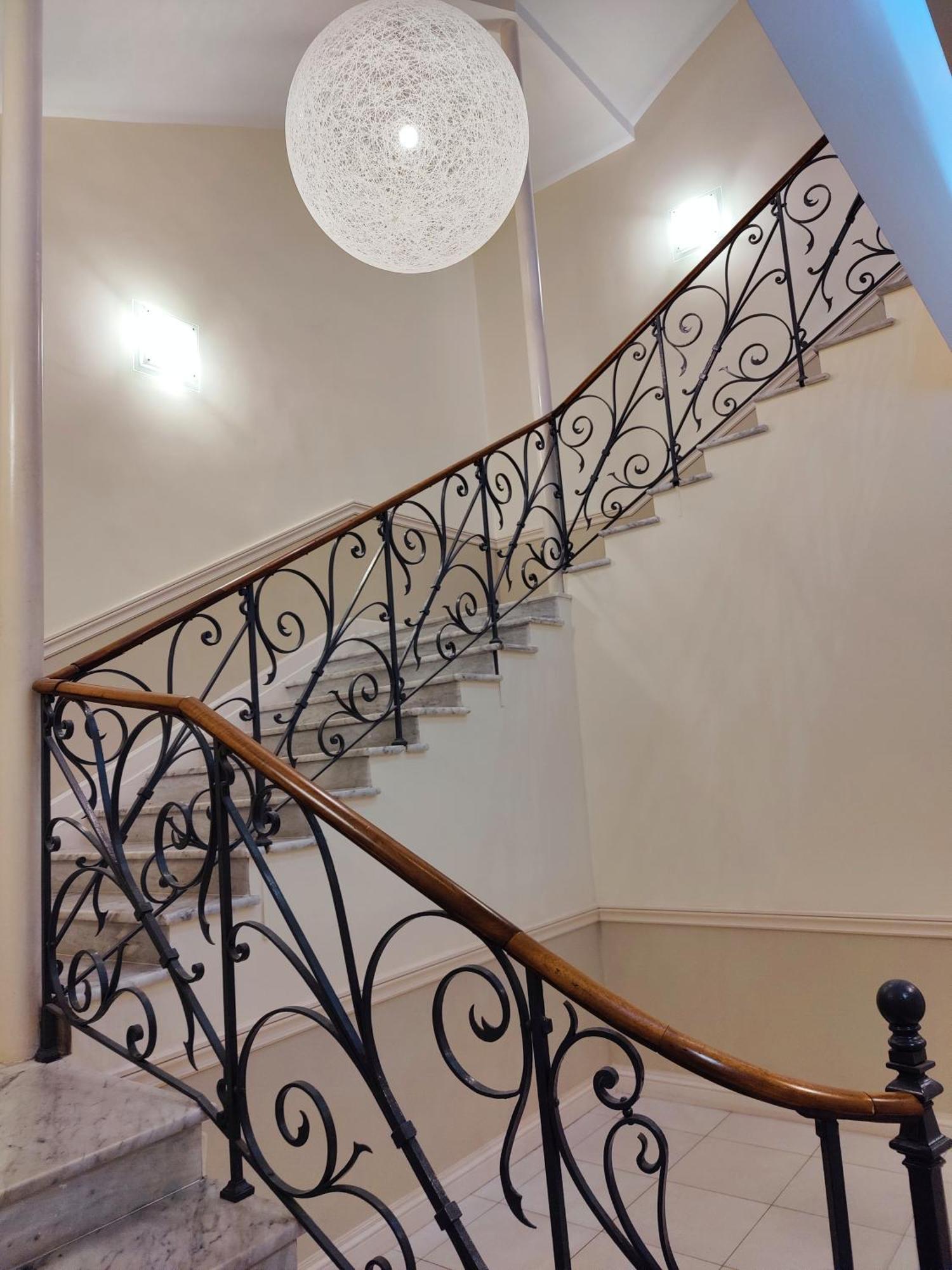 Le Coq Wagner - Parking - Air Conditioning - Pool Apartment Menton Bagian luar foto